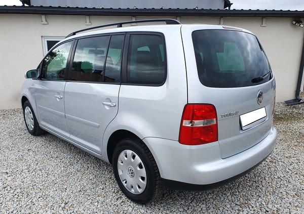 Volkswagen Touran cena 18700 przebieg: 240000, rok produkcji 2003 z Nowogród Bobrzański małe 121